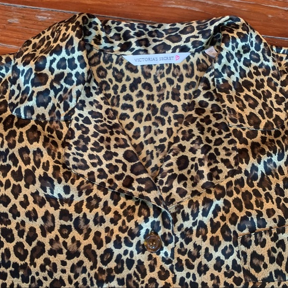 Victoria’s Secret Animal Print Silky Pajamas - Picture 5 of 11